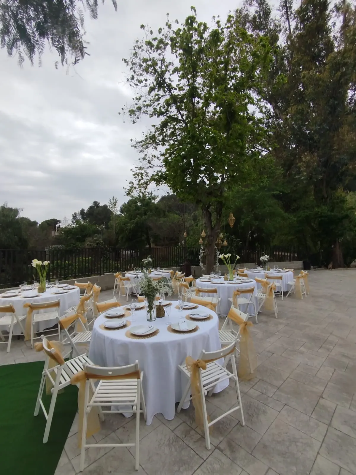 Terraza ajardinada para eventos al aire libre